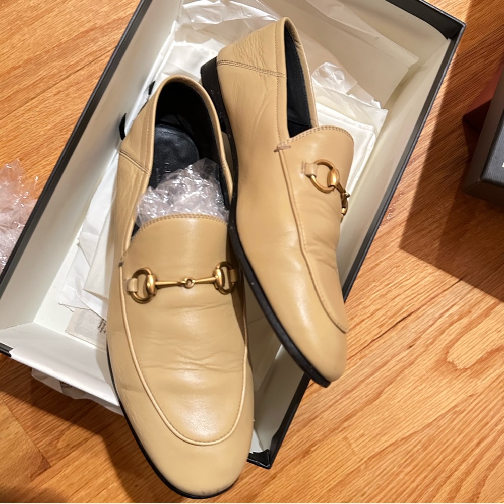 Gucci Women's leather Horsebit loafer